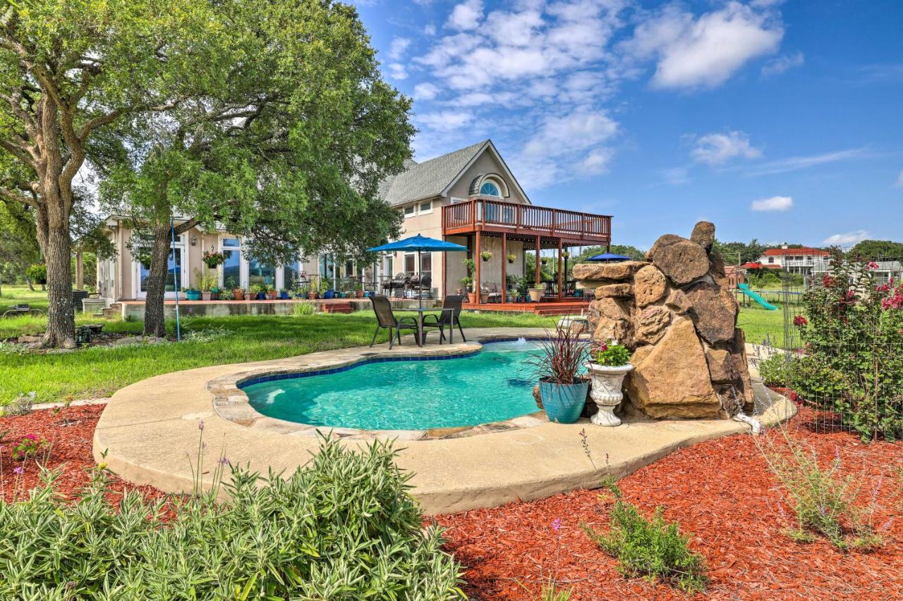 Cozy Spring Branch Cottage In Hill Country! Exterior photo